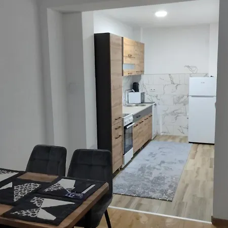 Apartment Munir Zahirovic *